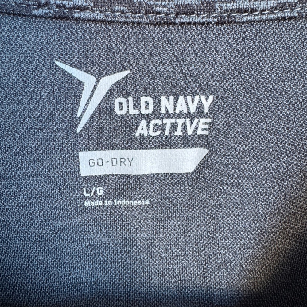 Old Navy Active Mens Long Sleeve GO DRY Athletic Shirt Size L Gray Heathered - Picture 2 of 14